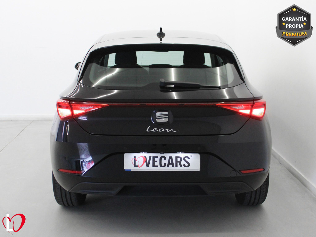 SEAT LEON 1.5 TSI S&S STYLE XS 115 de segunda mano