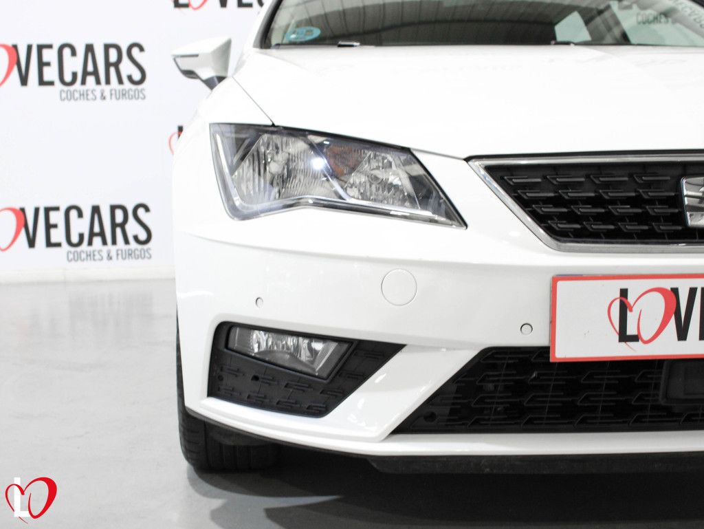 SEAT LEON 1.6 TDI S&S CR STYLE 115 de segunda mano