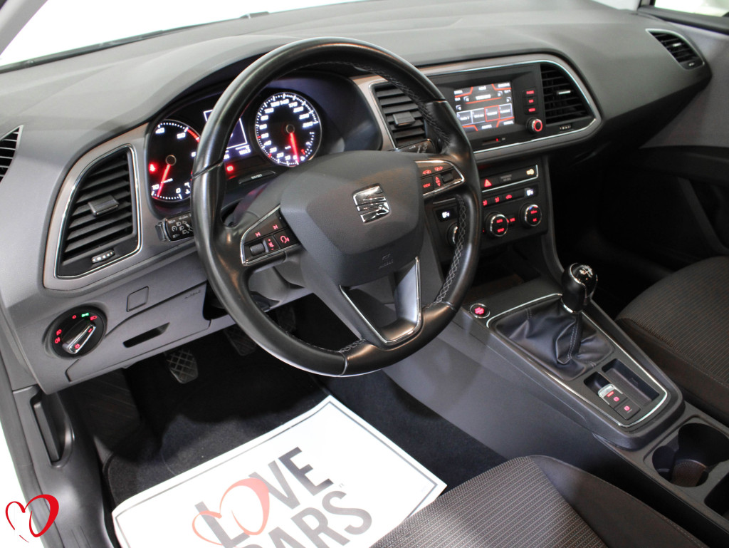 SEAT LEON 1.6 TDI S&S CR STYLE 115 de segunda mano