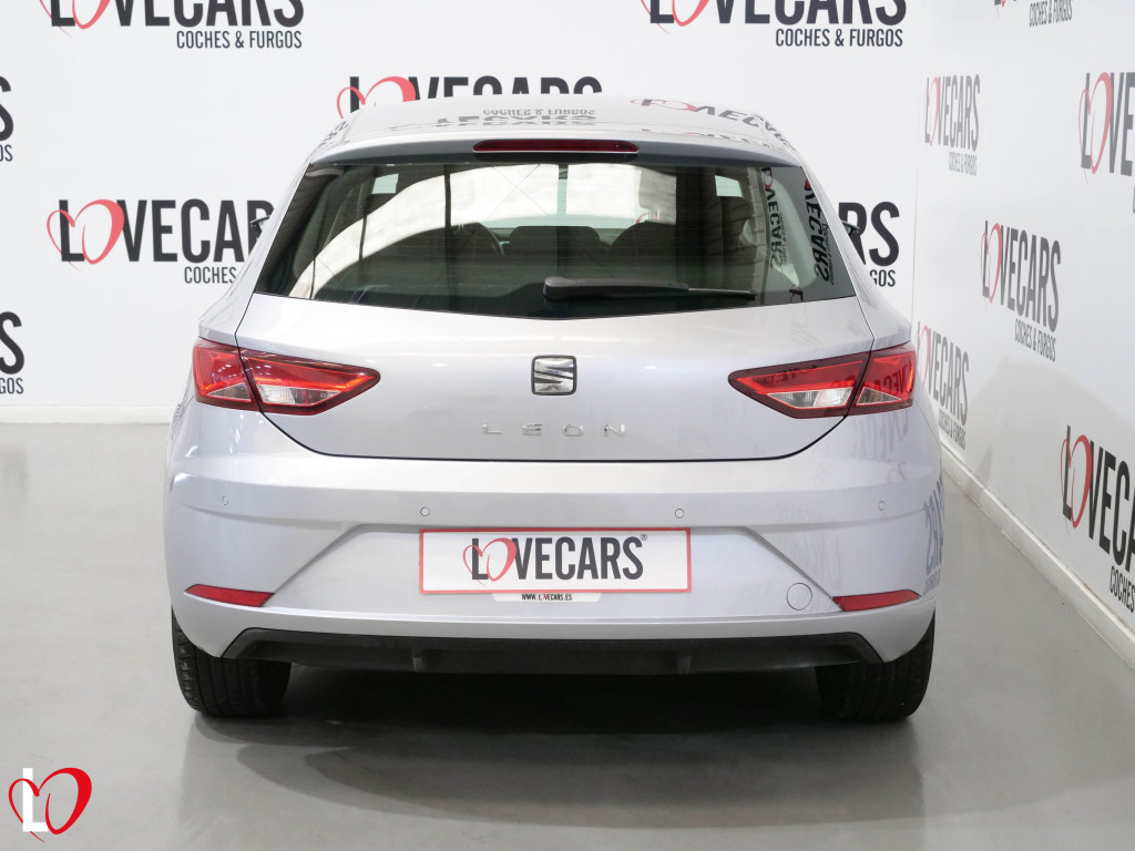 SEAT LEON 1.6 TDI S&S STYLE 115 de segunda mano