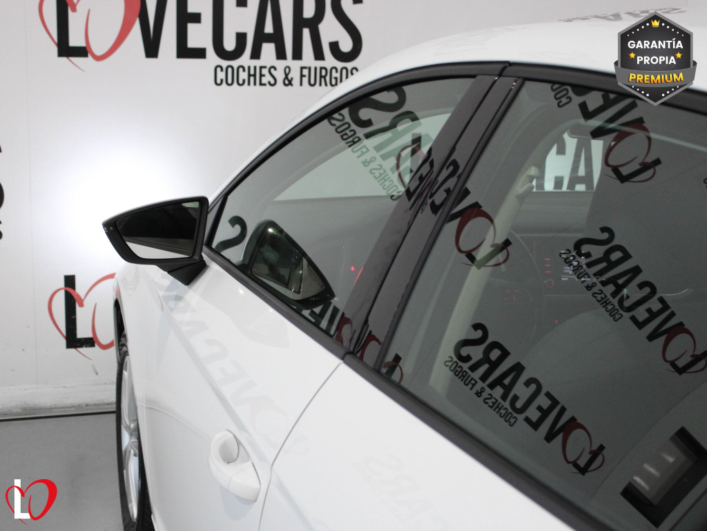 SEAT LEON 1.6 TDI S&S STYLE 115 de segunda mano
