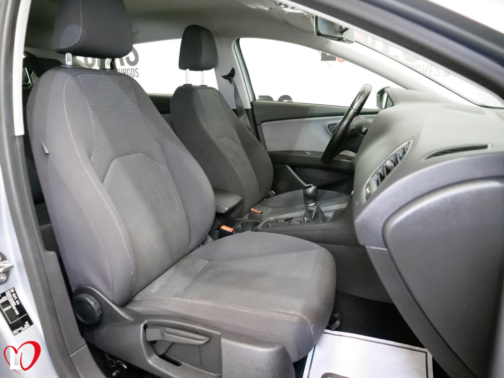 SEAT LEON 1.6 TDI S&S STYLE 115 de segunda mano