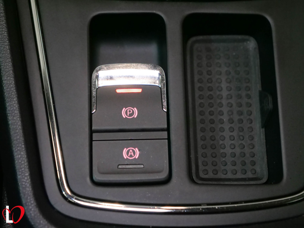 SEAT LEON 1.6 TDI S&S STYLE 115 de segunda mano