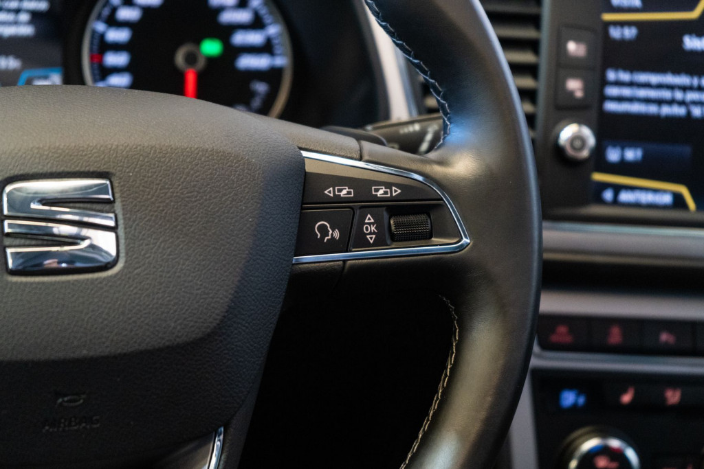 SEAT LEON 2.0 TDI DSG  XCELLENCE TECHO 183 de segunda mano