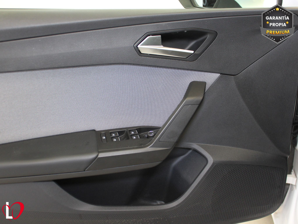 SEAT LEON 2.0 TDI S&S STYLE 115 de segunda mano