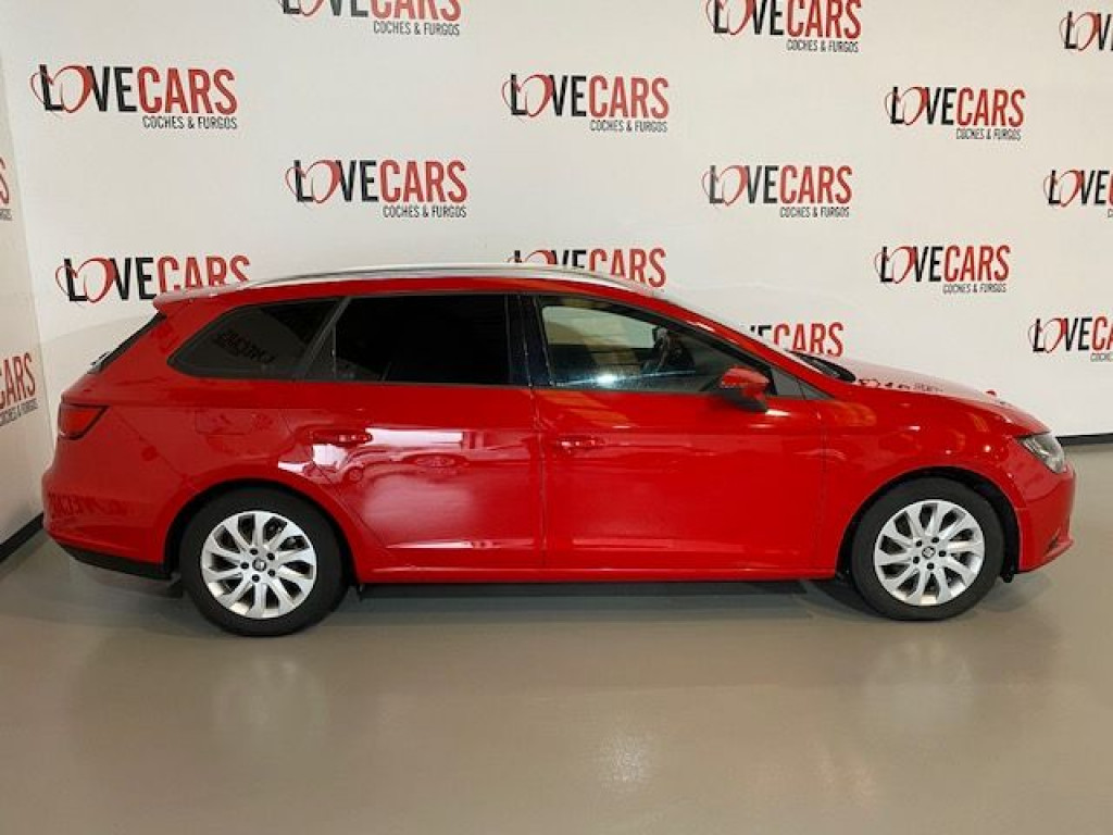SEAT LEON ST 1.6 TDI CR S&S STYLE 110 de segunda mano