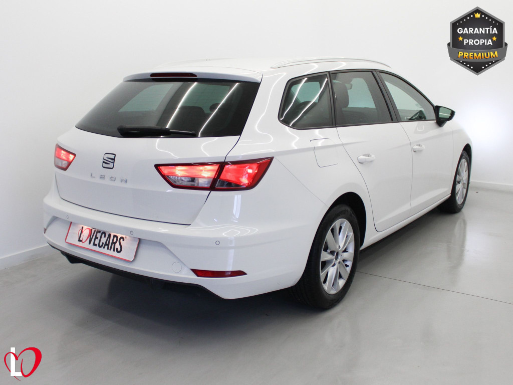 SEAT LEON ST 1.6 TDI S&S CR STYLE 115 de segunda mano
