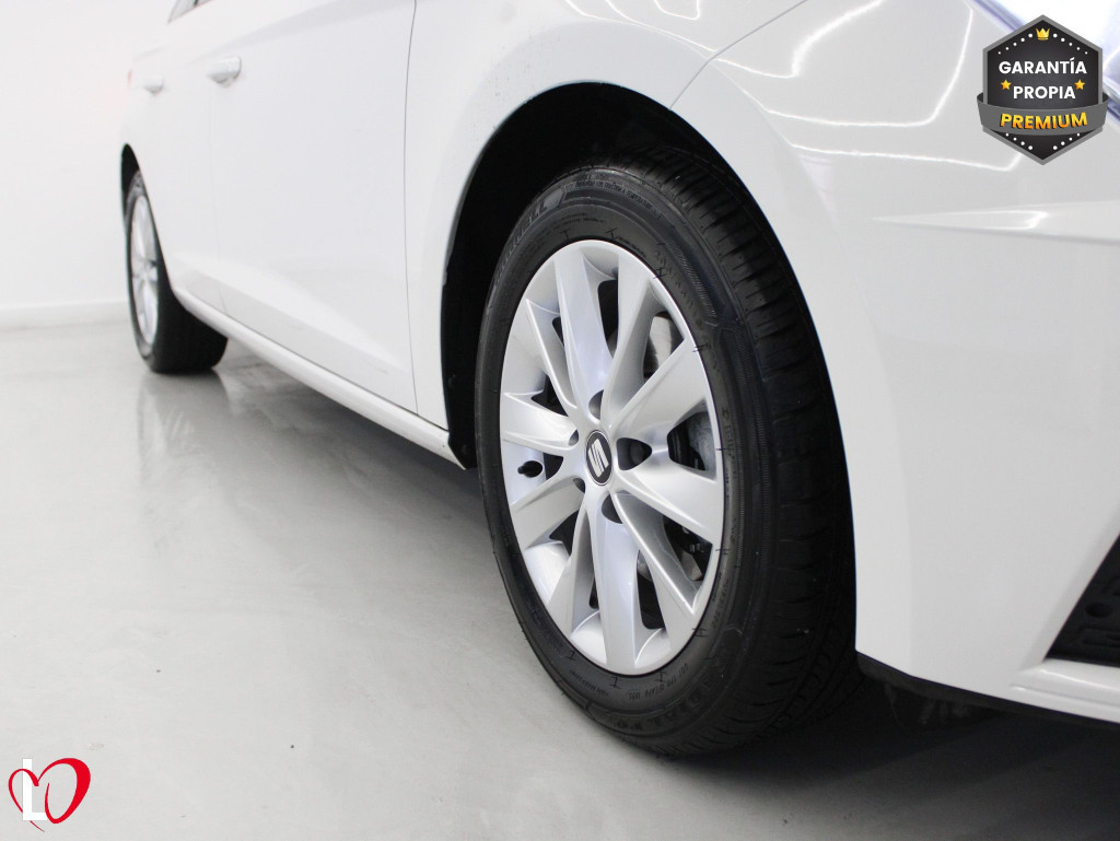 SEAT LEON ST 1.6 TDI S&S CR STYLE 115 de segunda mano