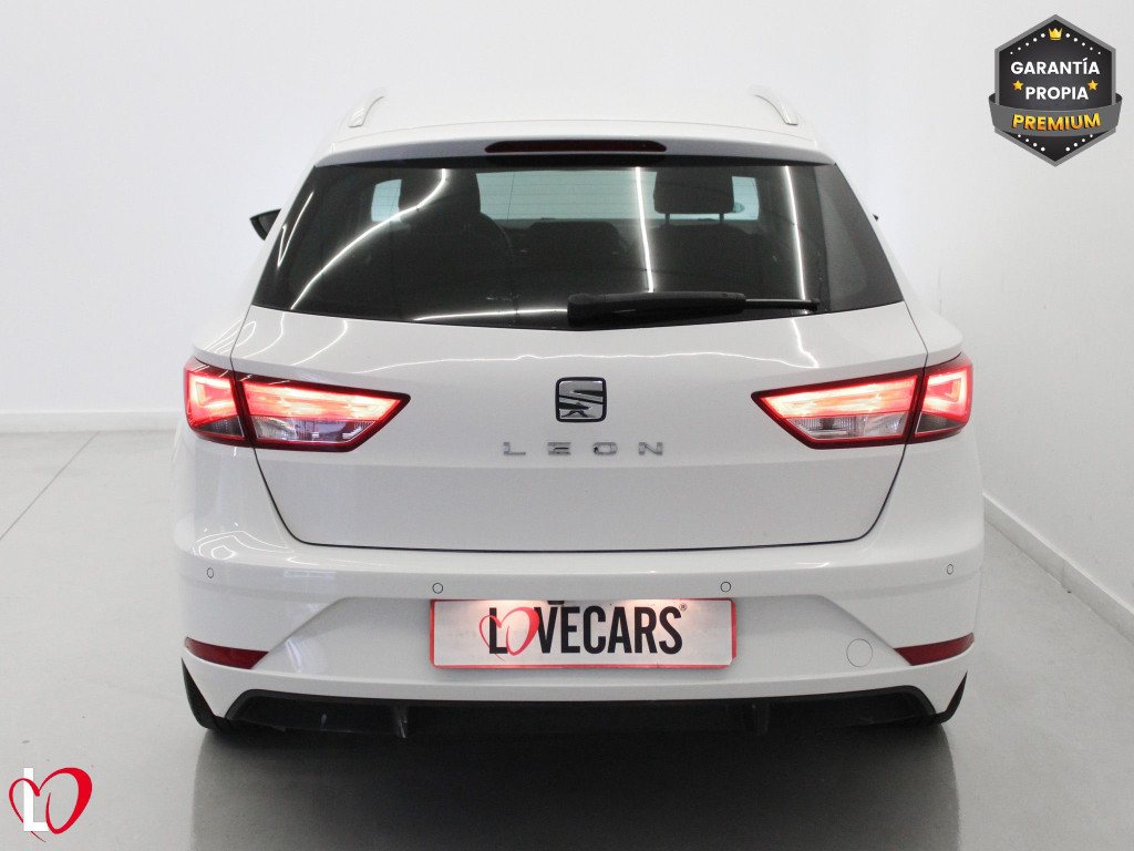 SEAT LEON ST 1.6 TDI S&S CR STYLE 115 de segunda mano