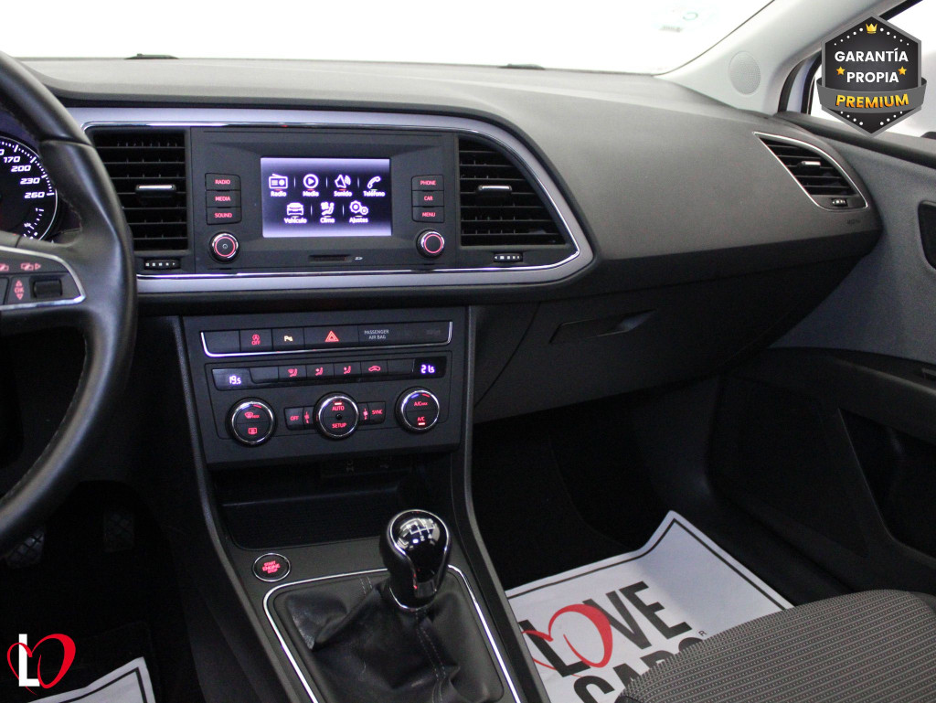 SEAT LEON ST 1.6 TDI S&S CR STYLE 115 de segunda mano SEAT LEON ST 1.6 TDI S&S CR STYLE 115 de segunda mano