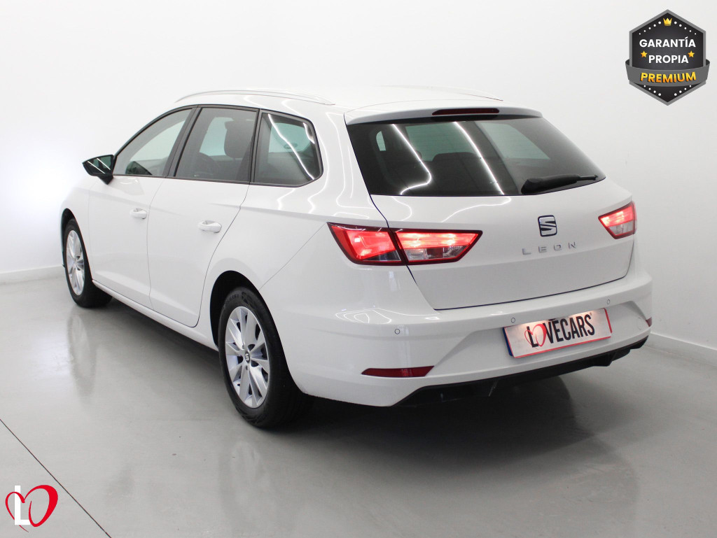 SEAT LEON ST 1.6 TDI S&S CR STYLE 115 de segunda mano