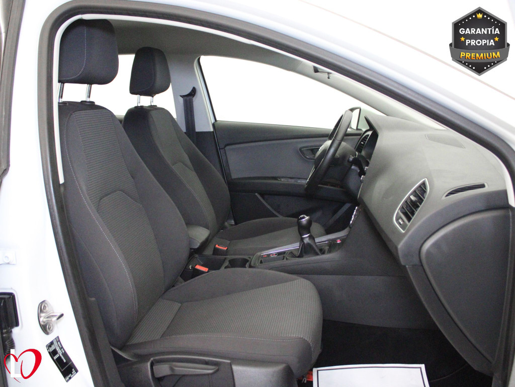 SEAT LEON ST 1.6 TDI S&S CR STYLE 115 de segunda mano SEAT LEON ST 1.6 TDI S&S CR STYLE 115 de segunda mano