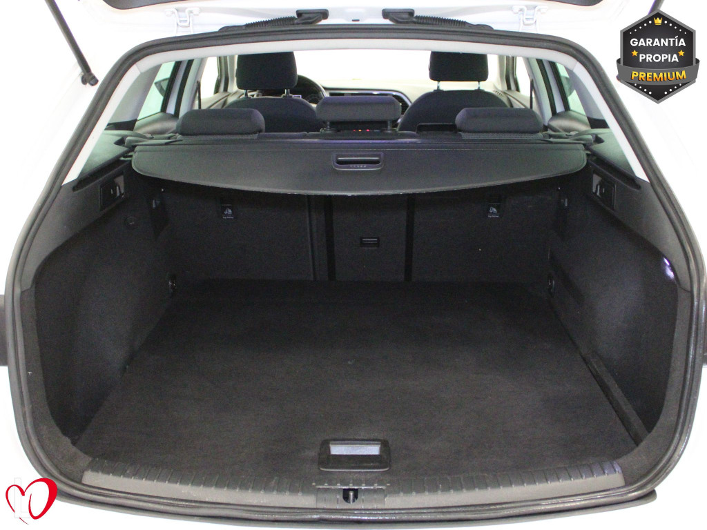 SEAT LEON ST 1.6 TDI S&S CR STYLE 115 de segunda mano