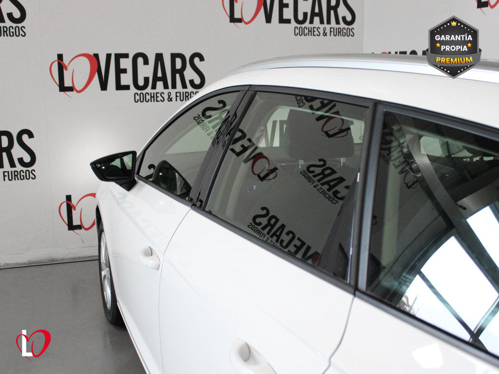 SEAT LEON ST 1.6 TDI S&S ST STYLE 115 de segunda mano