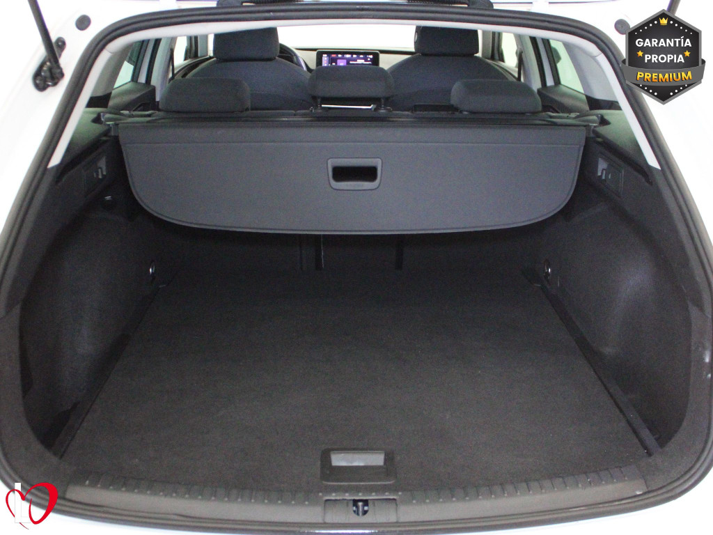 SEAT LEON ST 2.0 TDI CR S&S STYLE 115 de segunda mano