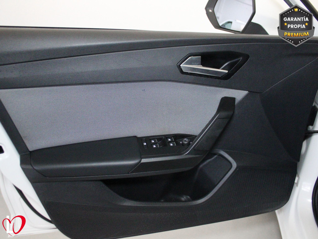 SEAT LEON ST 2.0 TDI CR S&S STYLE 115 de segunda mano