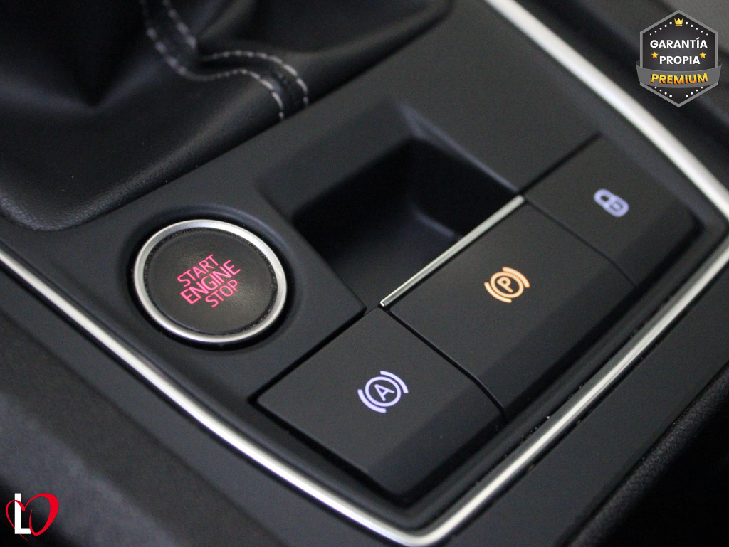 SEAT LEON ST 2.0 TDI CR S&S STYLE 115 de segunda mano