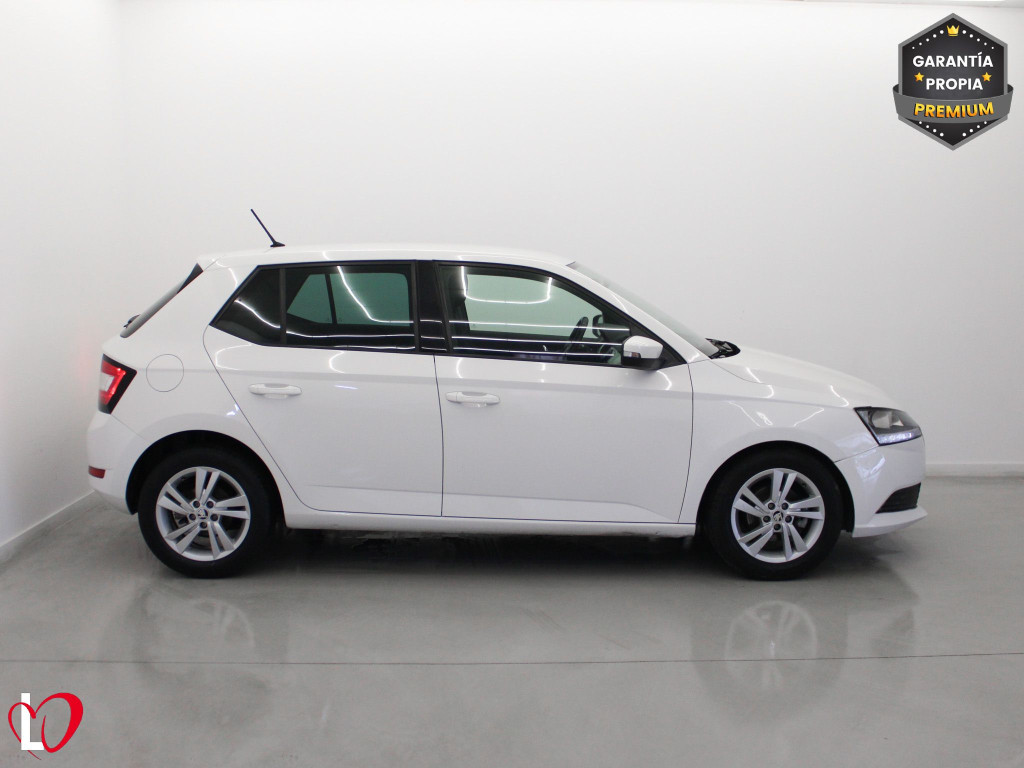 SKODA FABIA 1.0 TSI AMBITION 95 de segunda mano