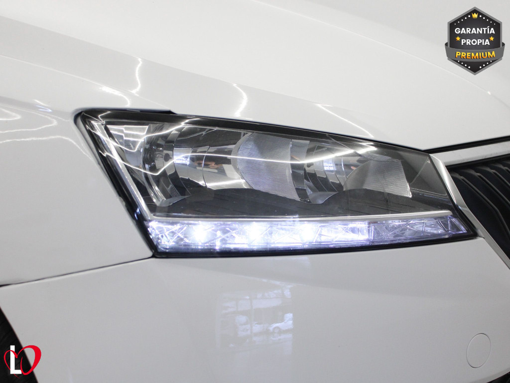 SKODA FABIA 1.0 TSI AMBITION 95 de segunda mano