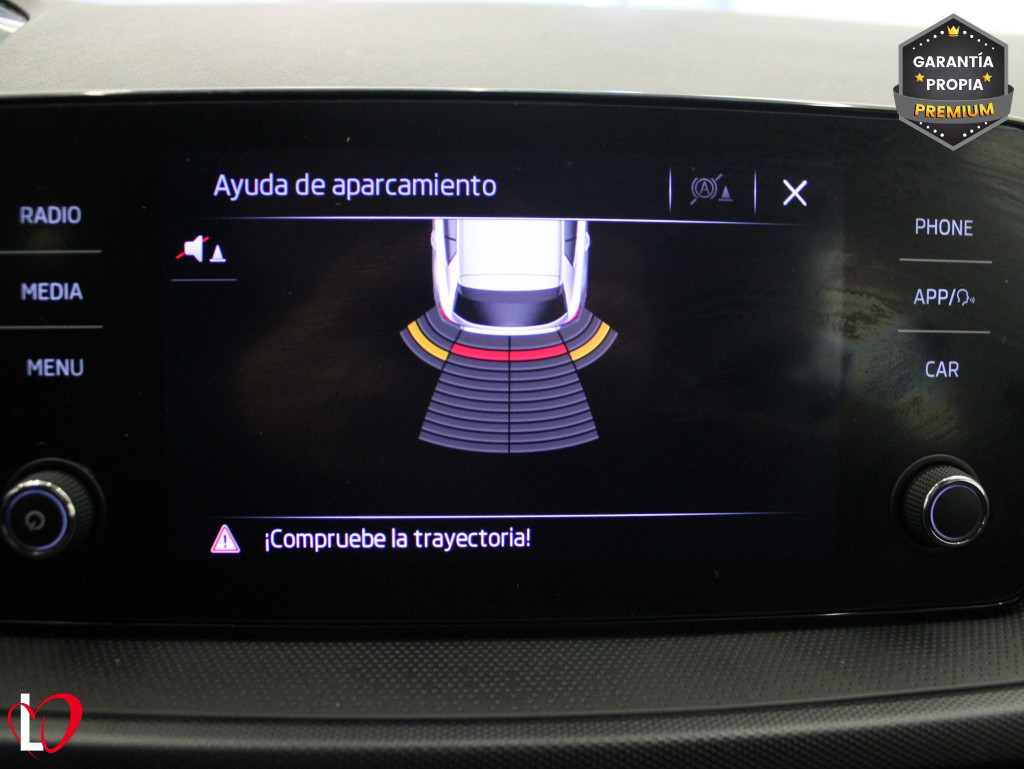 SKODA FABIA 1.0 TSI AMBITION 95 de segunda mano