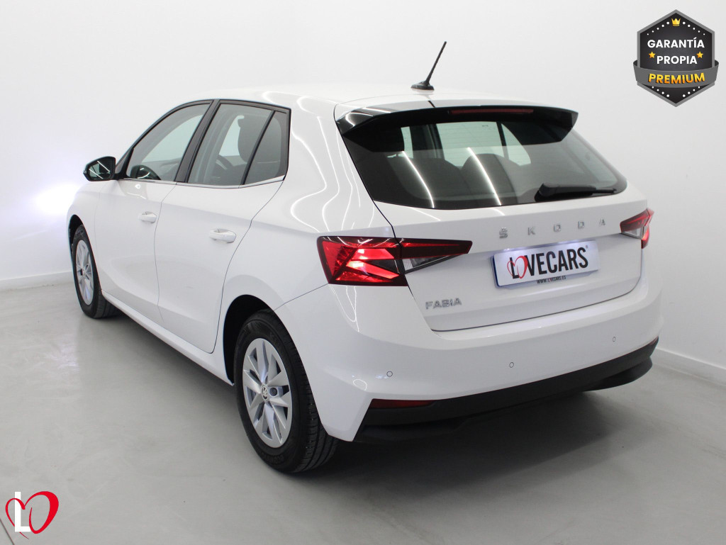 SKODA FABIA 1.0 TSI AMBITION 95 de segunda mano