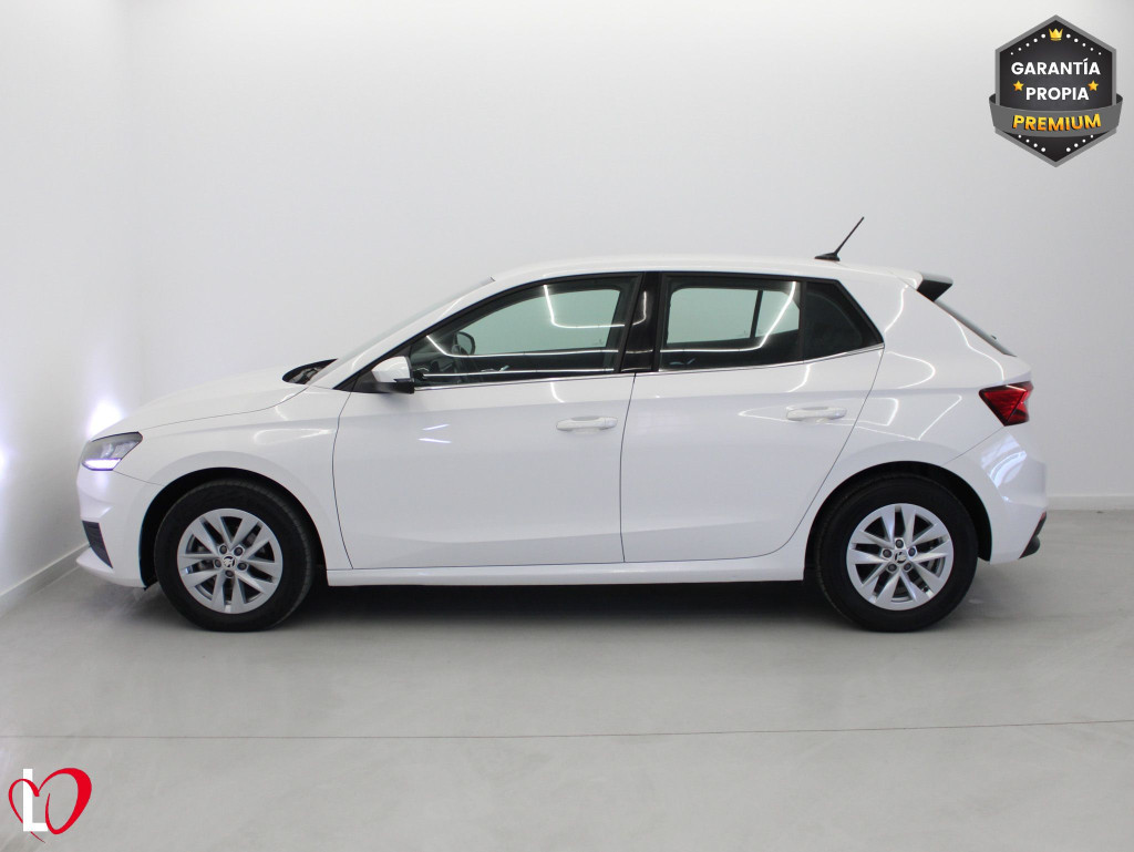 SKODA FABIA 1.0 TSI AMBITION 95 de segunda mano