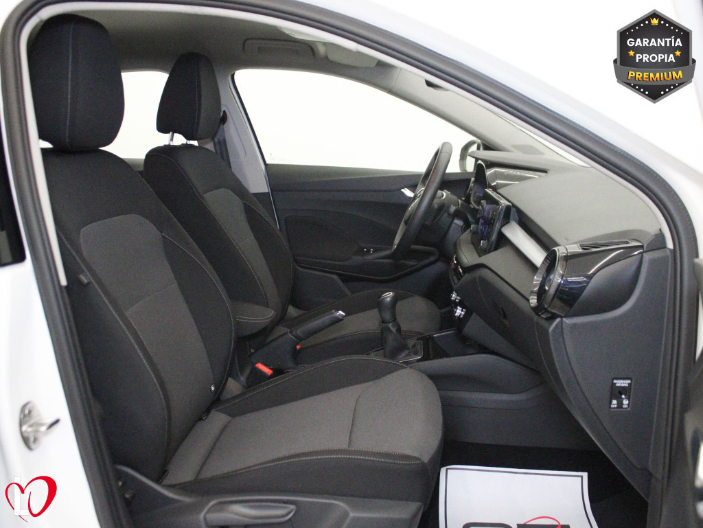 SKODA FABIA 1.0 TSI AMBITION 95 de segunda mano