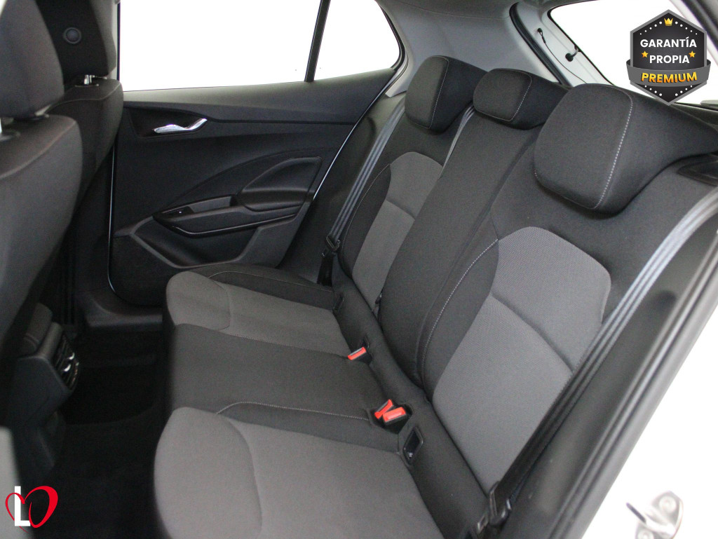 SKODA FABIA 1.0 TSI AMBITION 95 de segunda mano