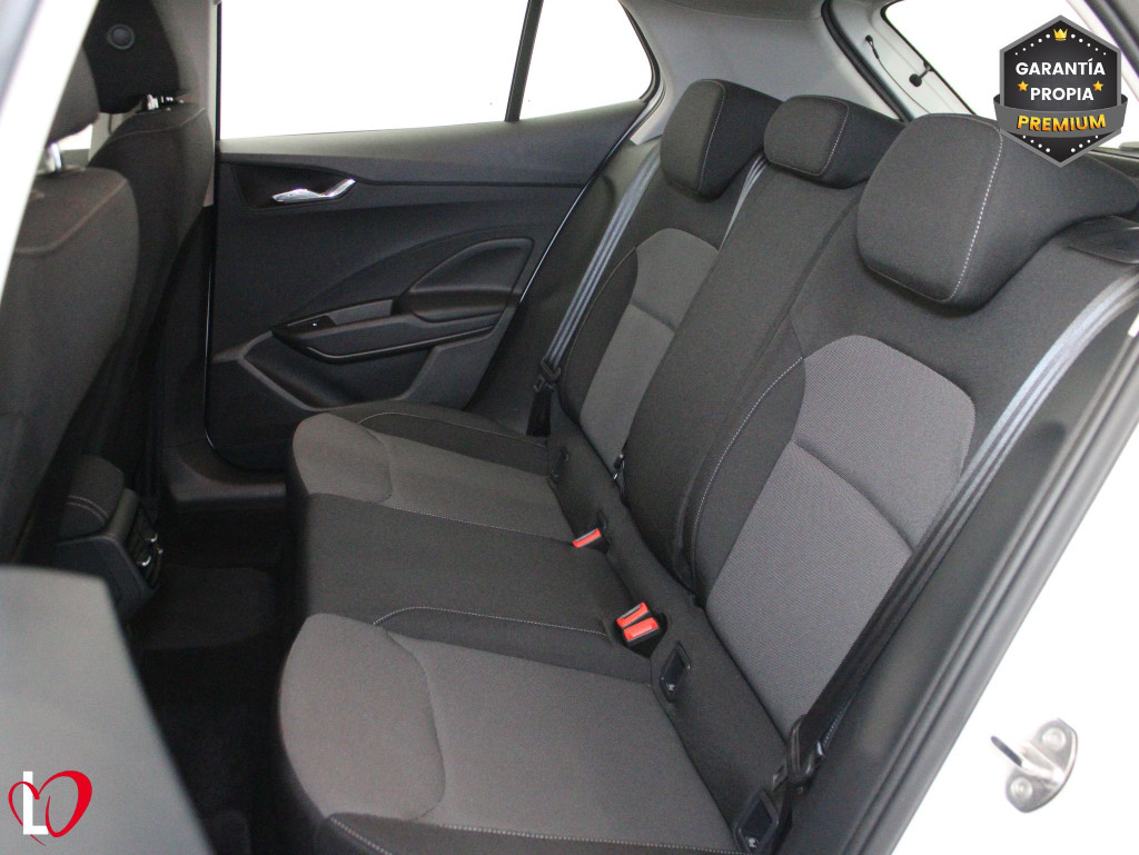 SKODA FABIA 1.0 TSI AMBITION 95 de segunda mano