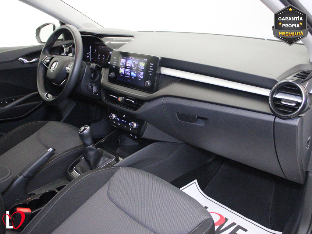 SKODA FABIA 1.0 TSI AMBITION 95 de segunda mano