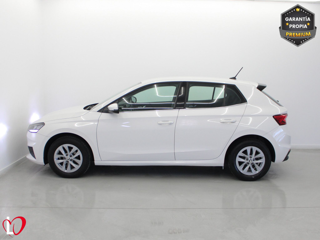 SKODA FABIA 1.0 TSI AMBITION 95 de segunda mano