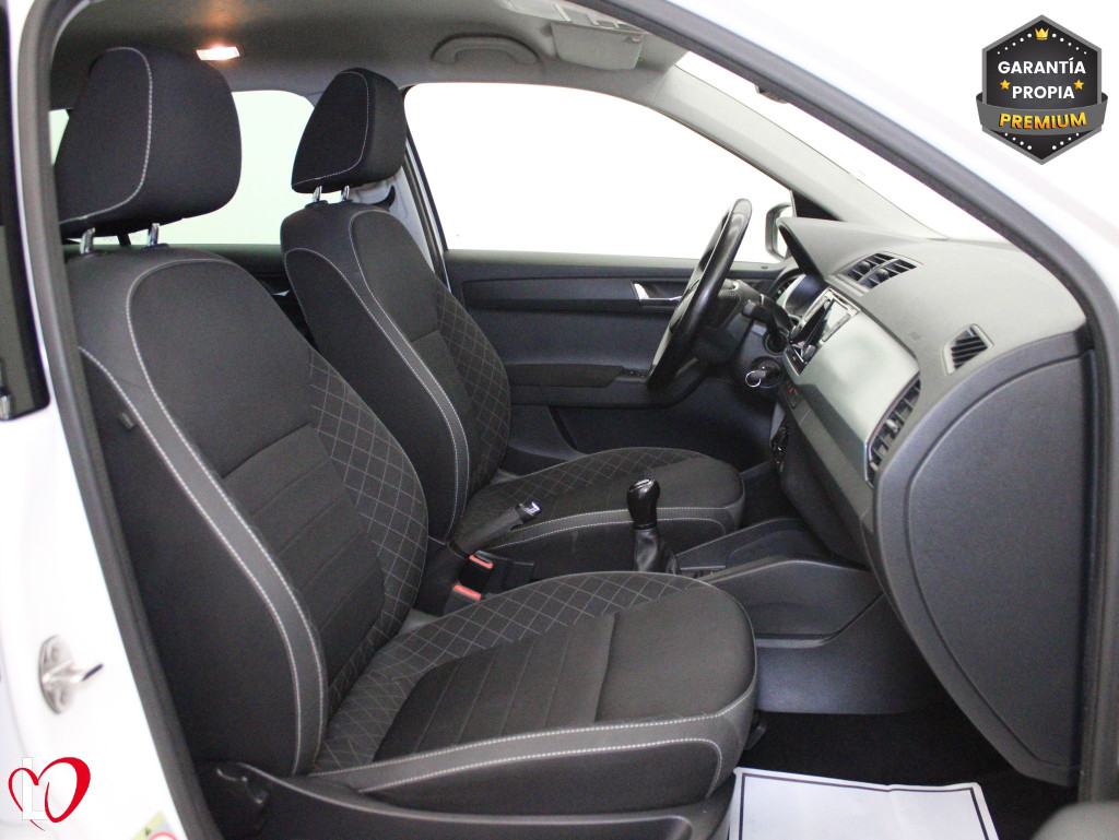 SKODA FABIA 1.0 TSI AMBITION 95 de segunda mano