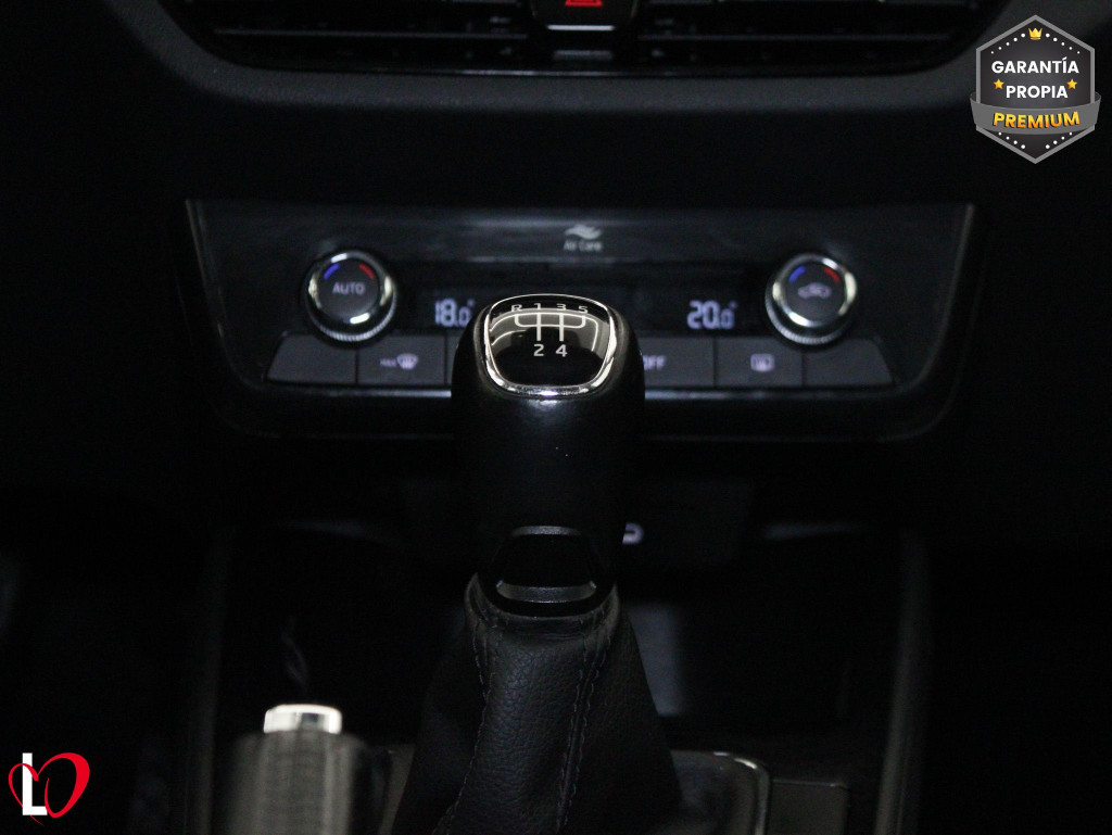 SKODA FABIA 1.0 TSI AMBITION 95 de segunda mano