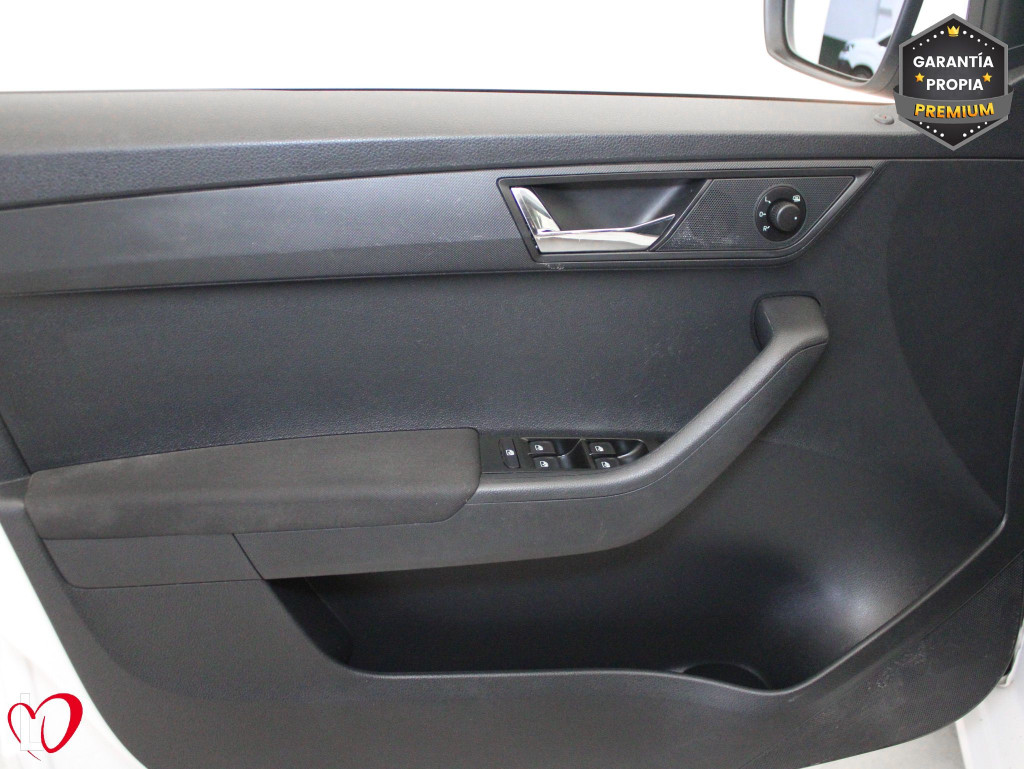 SKODA FABIA 1.0 TSI AMBITION 95 de segunda mano