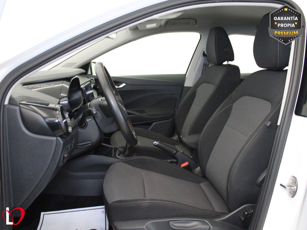 SKODA FABIA 1.0 TSI AMBITION 95 de segunda mano