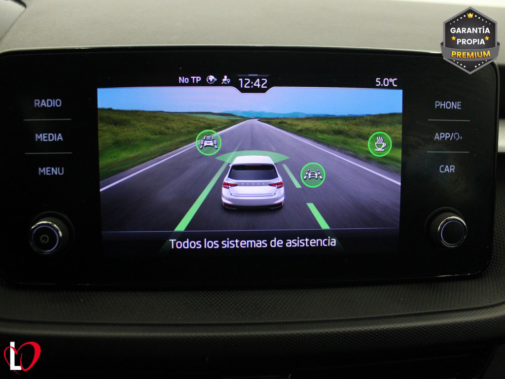 SKODA FABIA 1.0 TSI AMBITION 95 de segunda mano