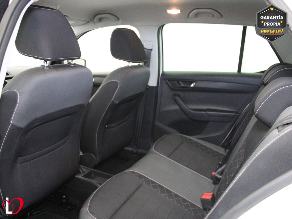 SKODA FABIA 1.0 TSI AMBITION 95 de segunda mano