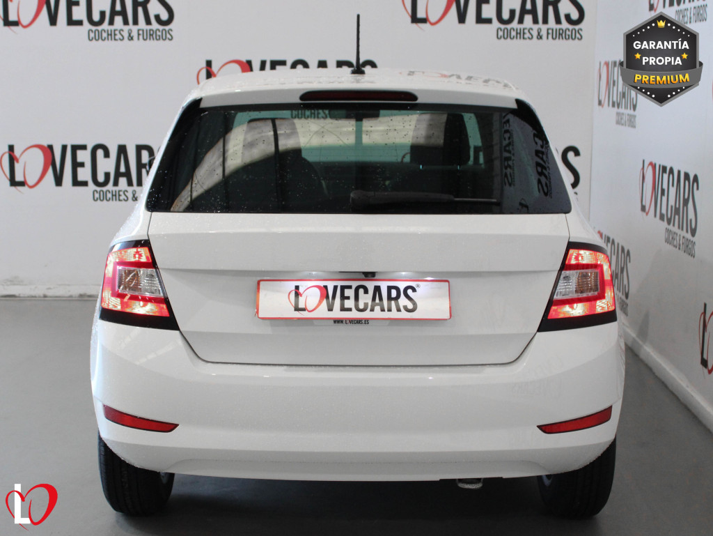 SKODA FABIA 1.0 TSI AMBITION PLUS 95 de segunda mano