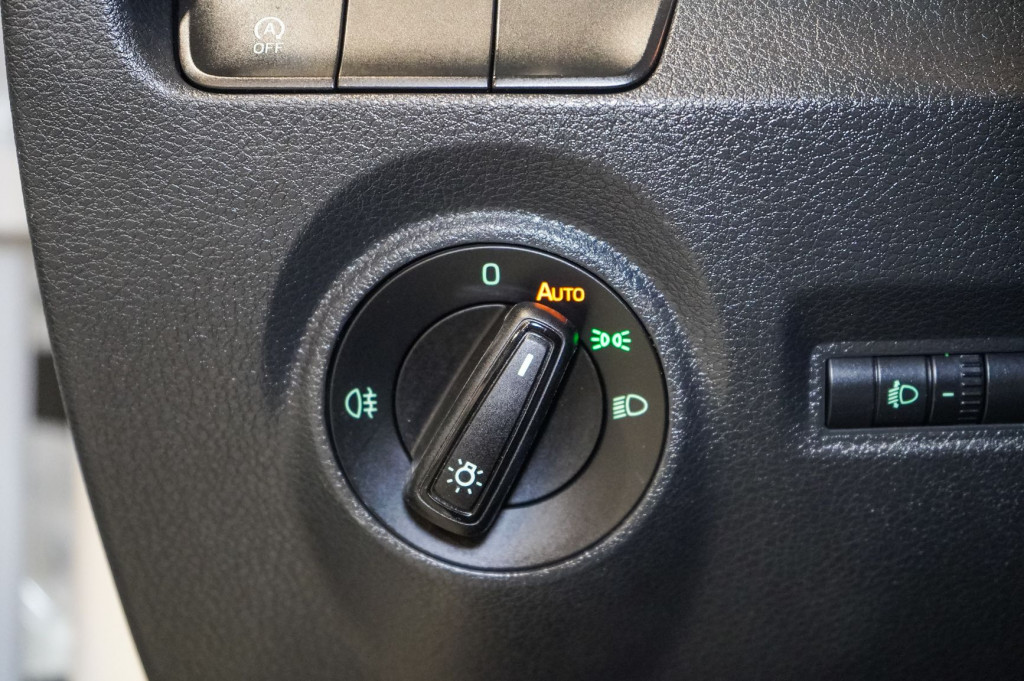 SKODA FABIA 1.4 TDI AMBITION 75 de segunda mano