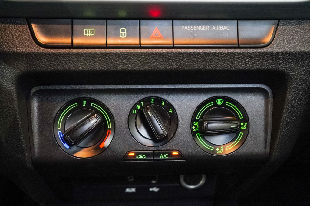 SKODA FABIA 1.4 TDI AMBITION 75 de segunda mano