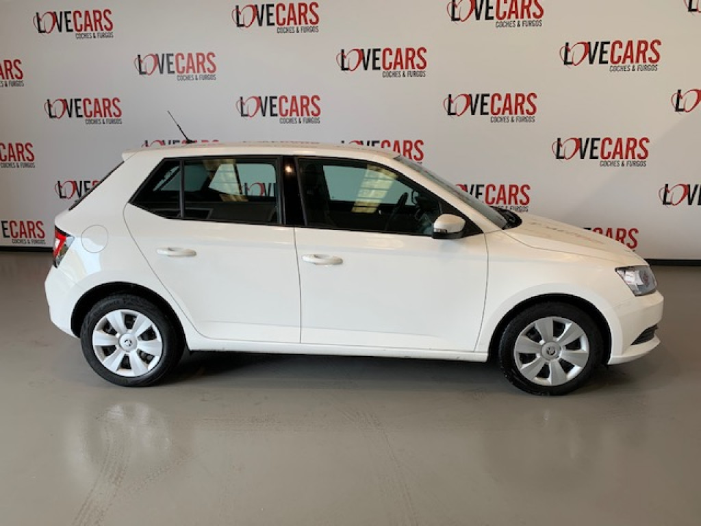 SKODA FABIA 1.4 TDI AMBITION 90CV de segunda mano