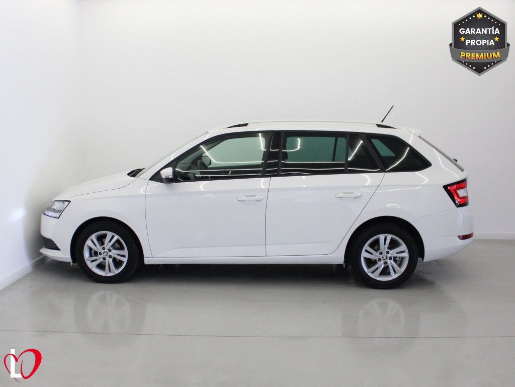 SKODA FABIA COMBI 1.0 TSI AMBITION 95 de segunda mano