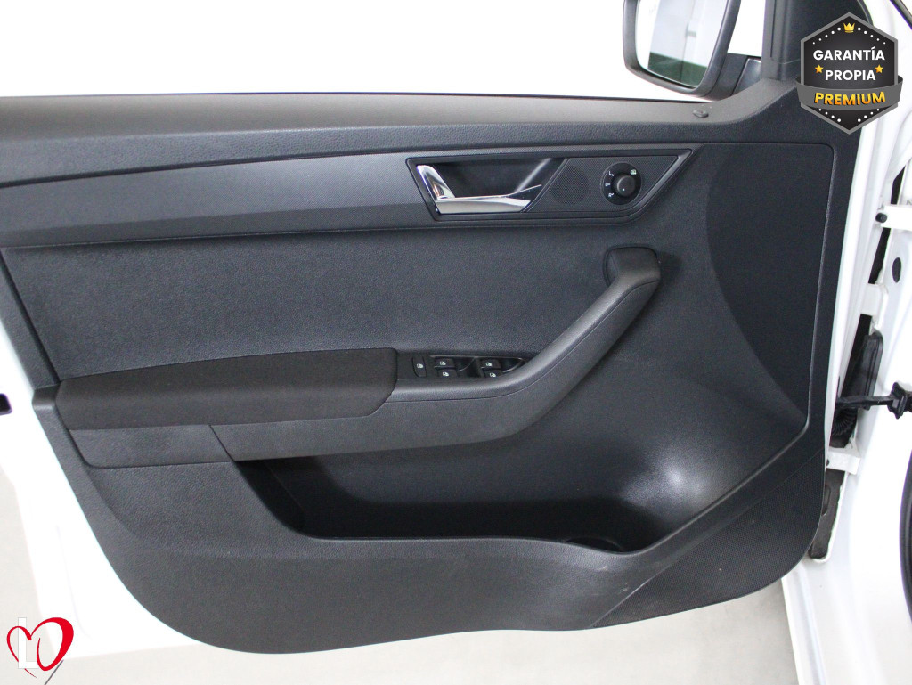 SKODA FABIA COMBI 1.0 TSI AMBITION 95 de segunda mano