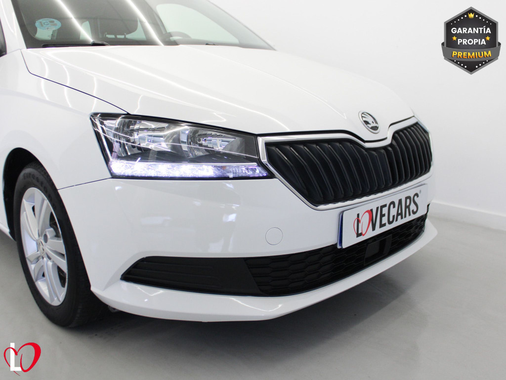 SKODA FABIA COMBI 1.0 TSI AMBITION 95 de segunda mano