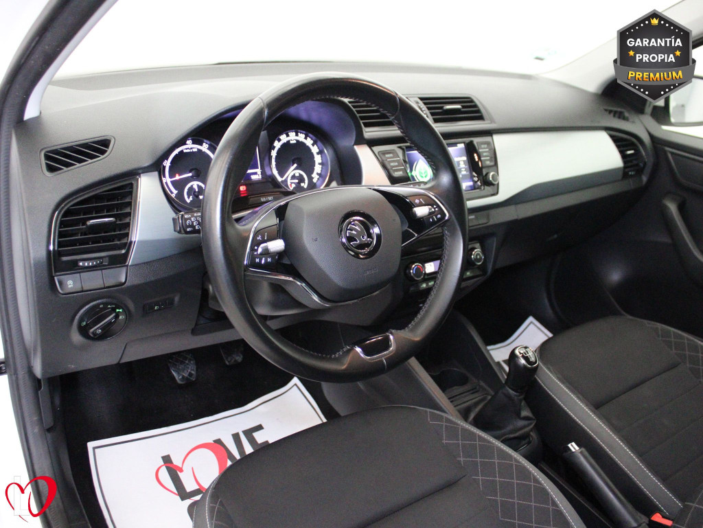 SKODA FABIA COMBI 1.0 TSI AMBITION 95 de segunda mano