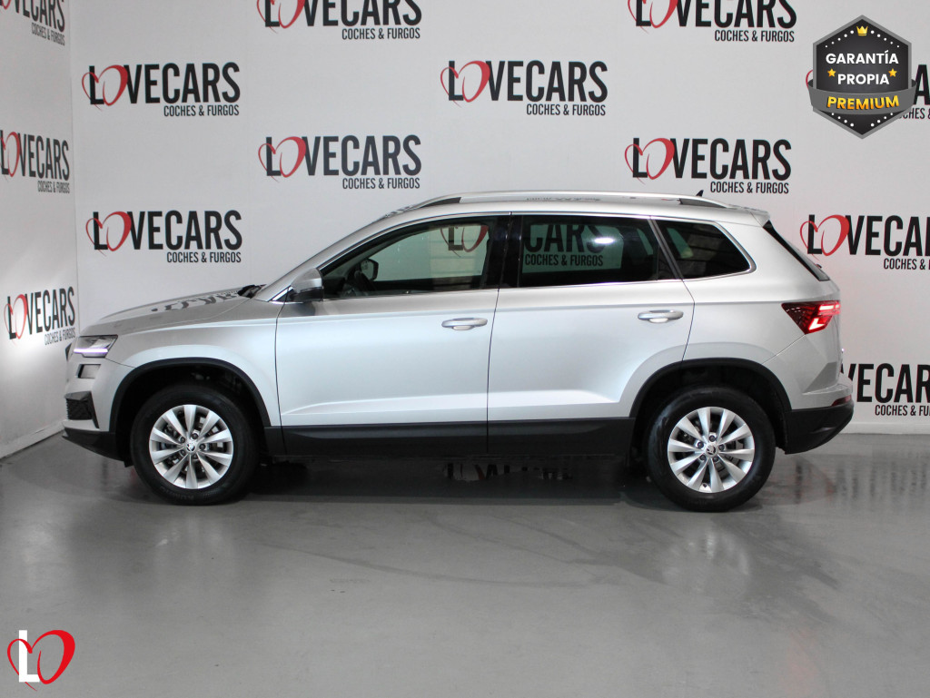 SKODA KAROQ 2.0 TDI ADBLUE AMBITION 6 VEL 150 de segunda mano
