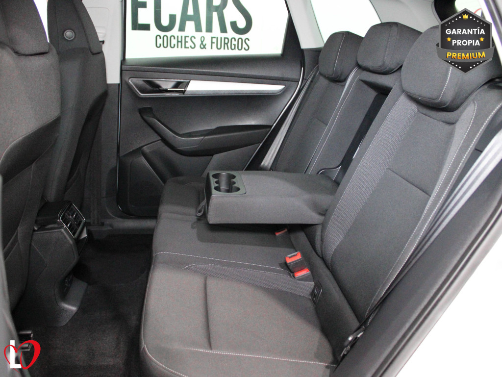 SKODA KAROQ 2.0 TDI ADBLUE AMBITION 6 VEL 150 de segunda mano