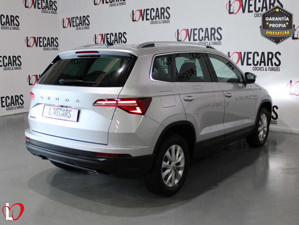 SKODA KAROQ 2.0 TDI ADBLUE AMBITION 6 VEL 150 de segunda mano