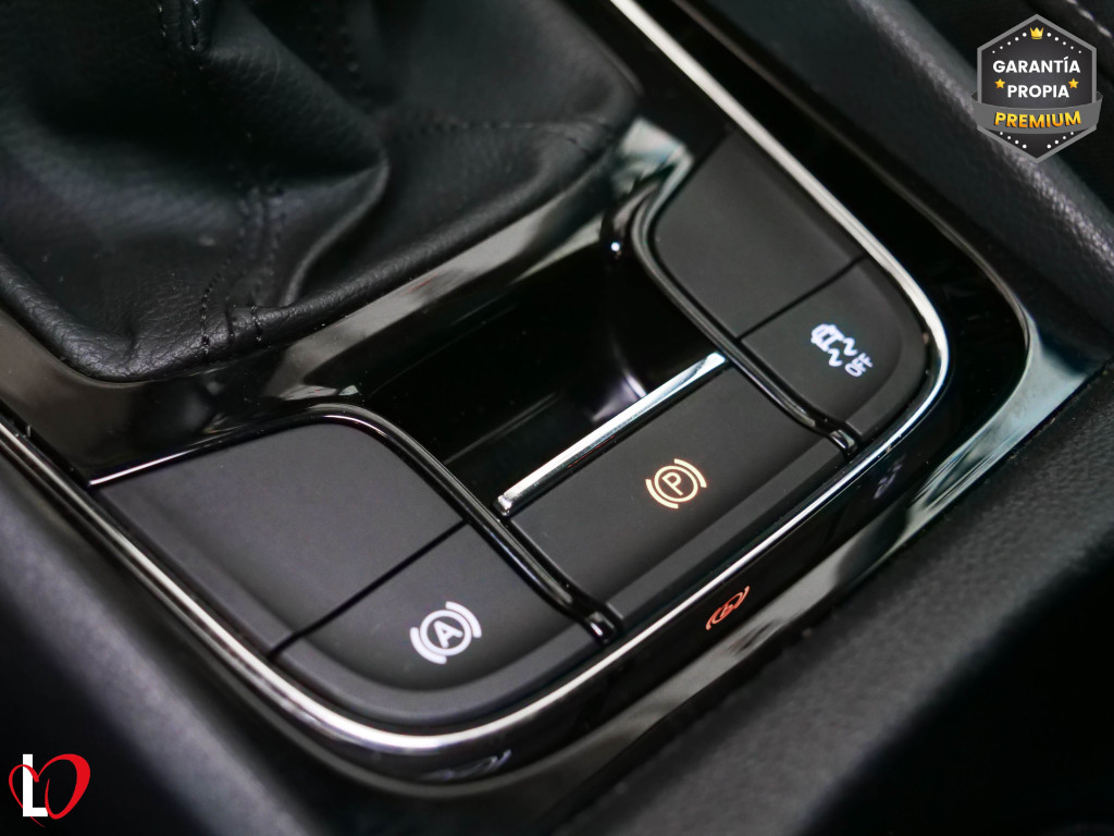SKODA KAROQ 2.0 TDI AMBITION 150 de segunda mano