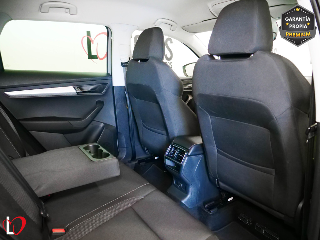SKODA KAROQ 2.0 TDI AMBITION 150 de segunda mano